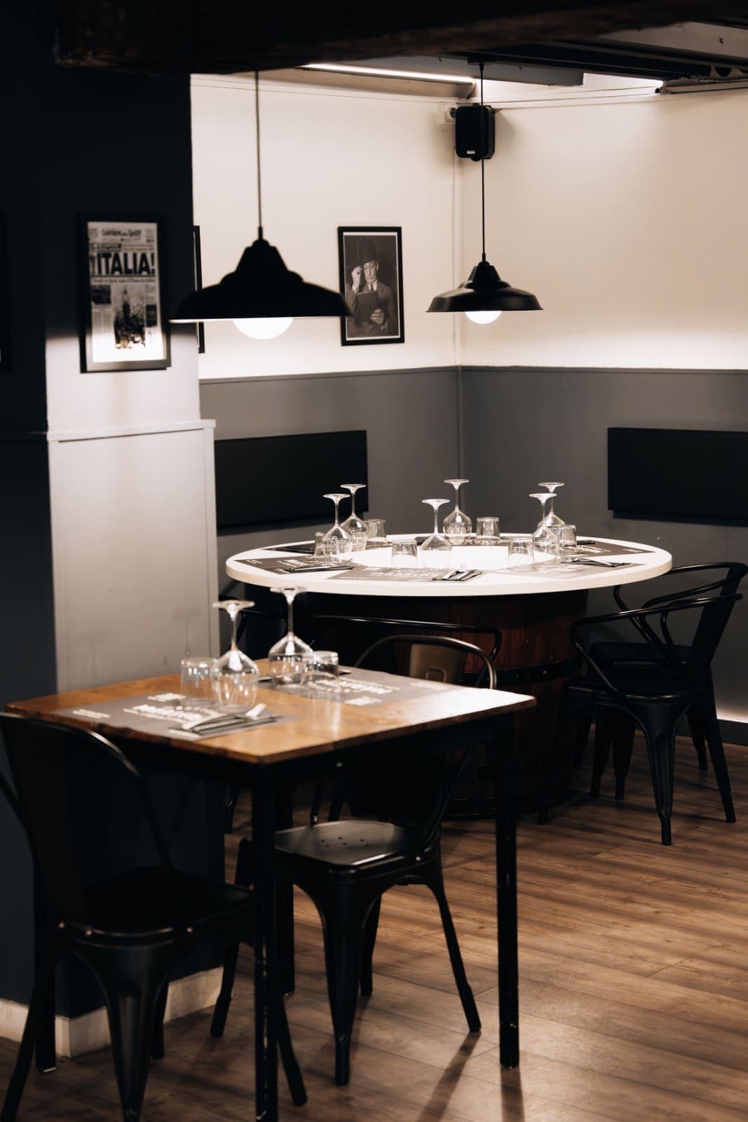 Mesas de la sala de Bottega Marsengo, restaurante italiano en Valencia